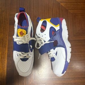 (USED) Nike Air Trainer Huarache
